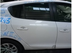 PUERTA TRASERA DERECHA 