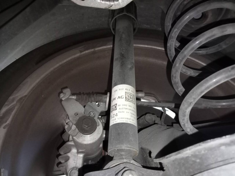 Recambio de amortiguador trasero izquierdo para audi a1 sportback (gba) 30 s-line referencia OEM IAM 2Q0512013CG  