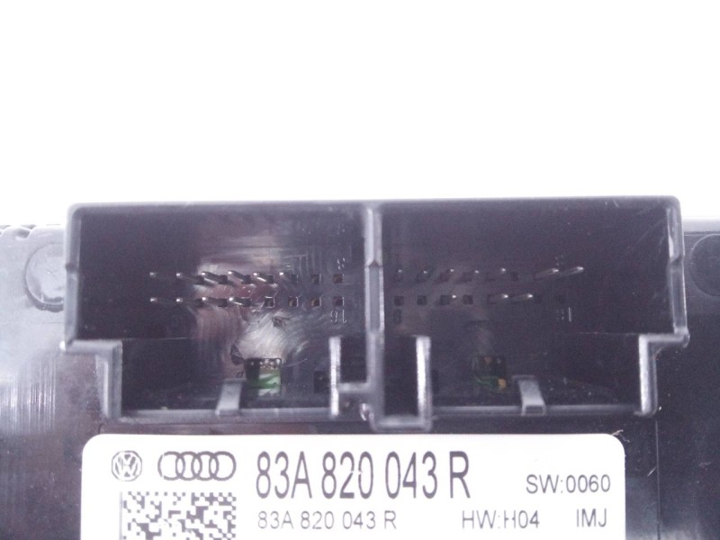 Recambio de mando climatizador para audi a1 sportback (gba) 30 s-line referencia OEM IAM 83A820043R  E2-A1-33-3