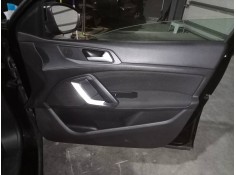 Recambio de guarnecido puerta delantera derecha para peugeot 308 active referencia OEM IAM   