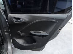 GUARNECIDO PUERTA TRASERA DERECHA 