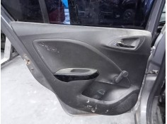 GUARNECIDO PUERTA TRASERA IZQUIERDA 