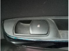 MANDO ELEVALUNAS DELANTERO DERECHO 