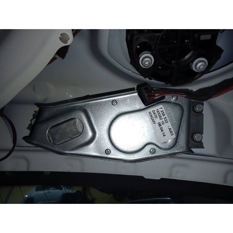 Recambio de motor limpia trasero para bmw serie 1 lim. (f20) 116d referencia OEM IAM  18558210 