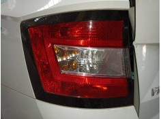 PILOTO TRASERO IZQUIERDO 