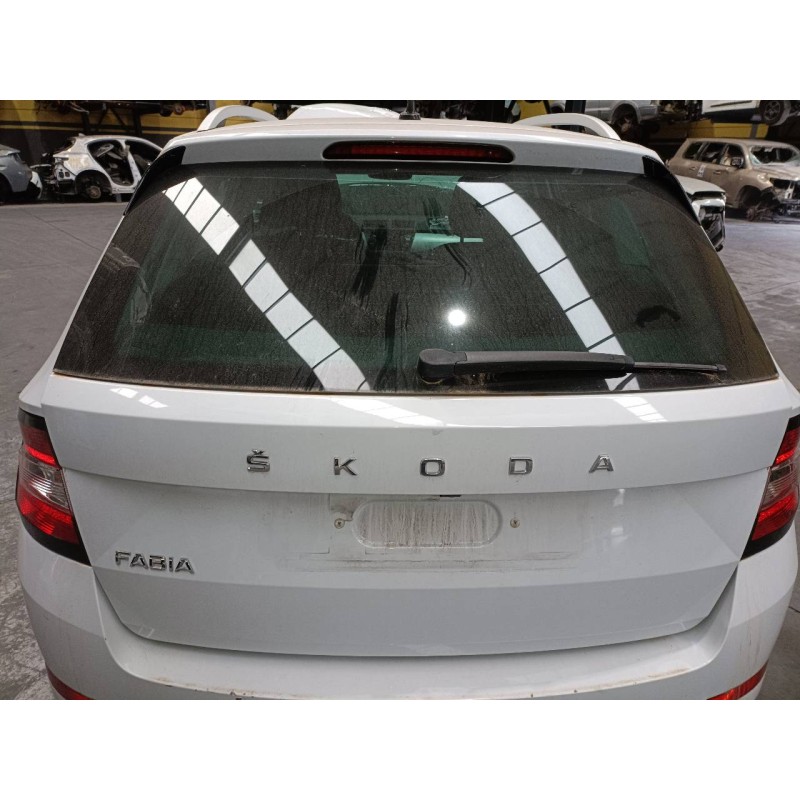 Recambio de porton trasero para skoda fabia combi familiar comfort referencia OEM IAM   