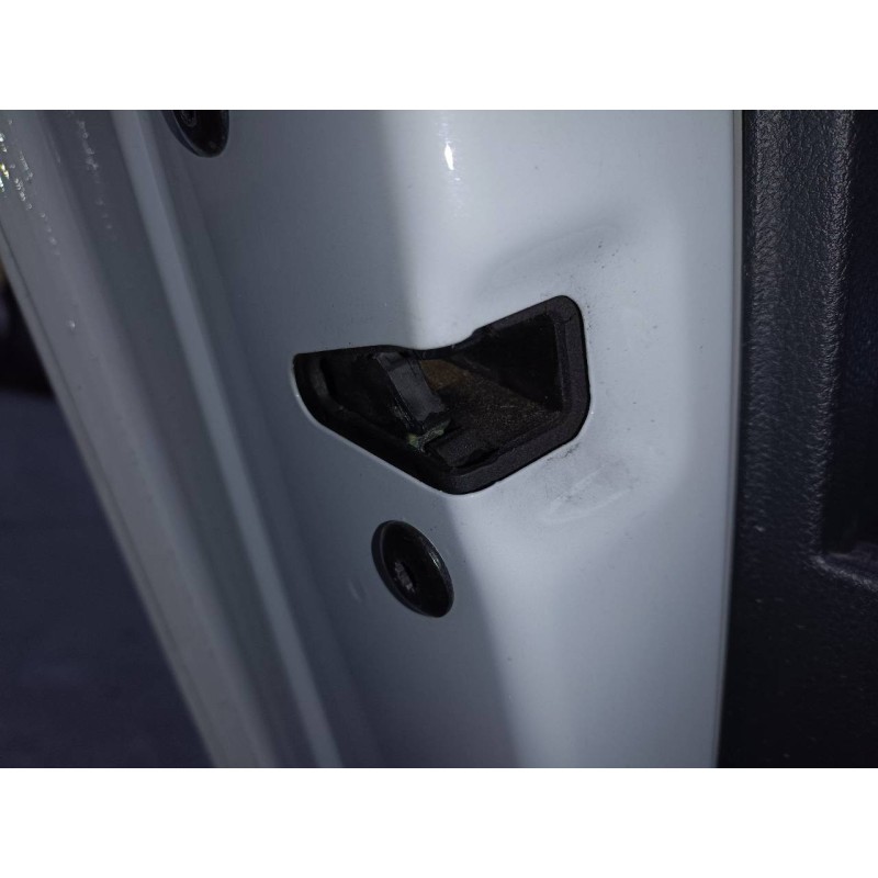 Recambio de cerradura puerta trasera izquierda para skoda fabia combi familiar comfort referencia OEM IAM   