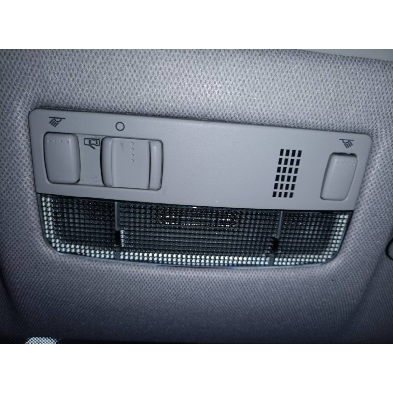 Recambio de luz interior para skoda fabia combi familiar comfort referencia OEM IAM   