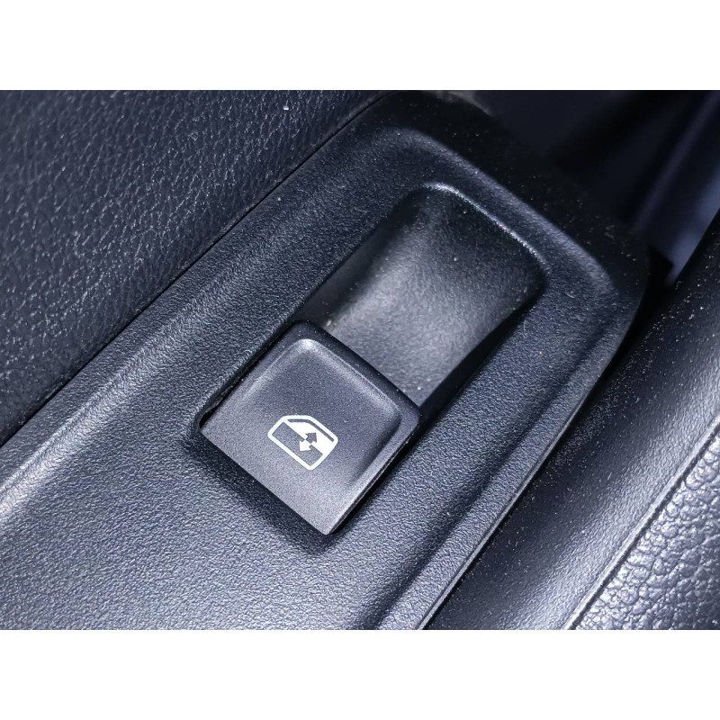 Recambio de mando elevalunas trasero izquierdo para skoda fabia combi familiar comfort referencia OEM IAM   