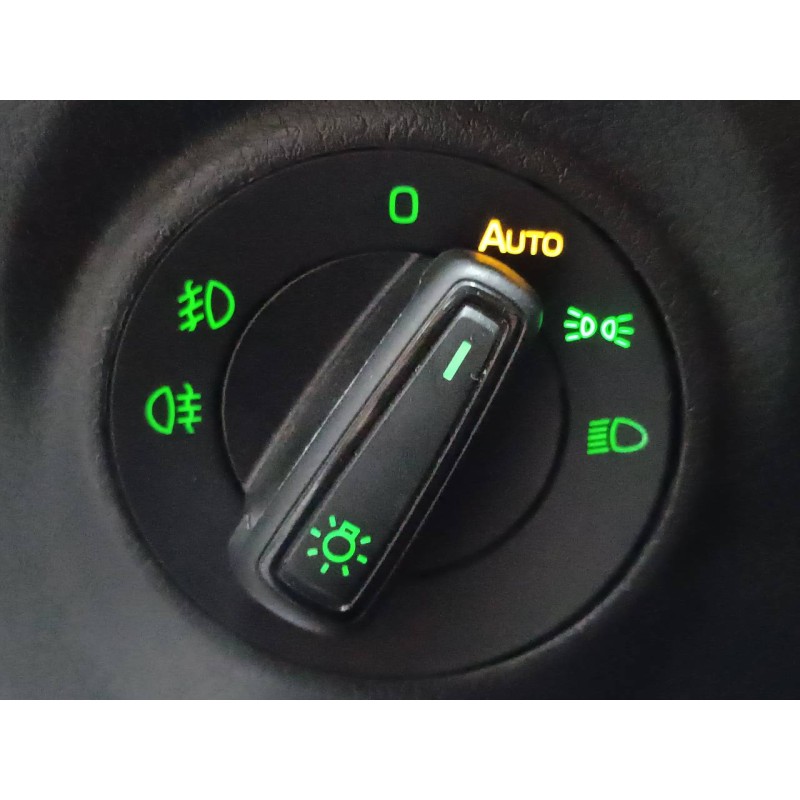 Recambio de mando luces para skoda fabia combi familiar comfort referencia OEM IAM   