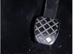 PEDAL EMBRAGUE 