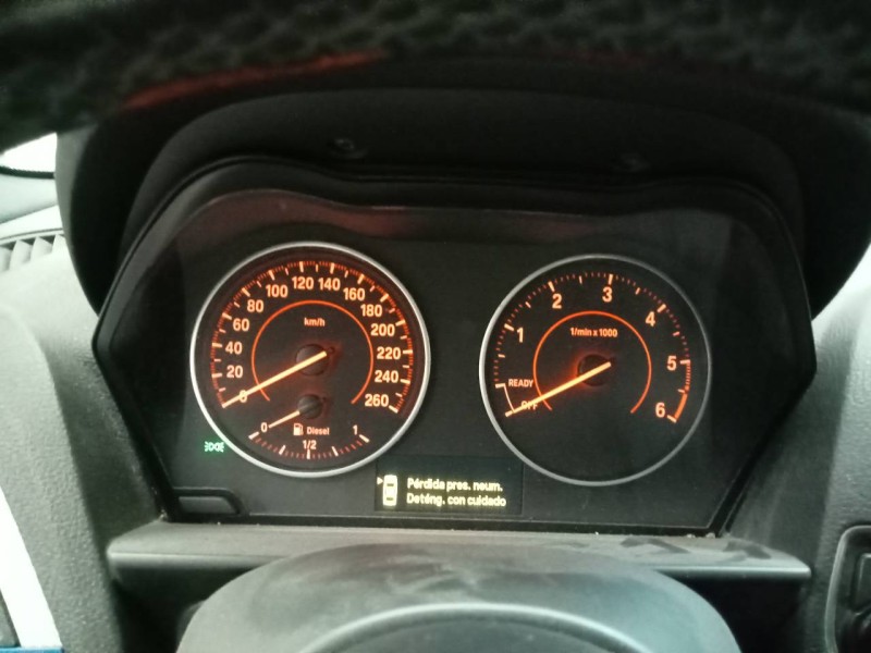 Recambio de cuadro instrumentos para bmw serie 1 lim. (f20) 116d referencia OEM IAM  268910801 