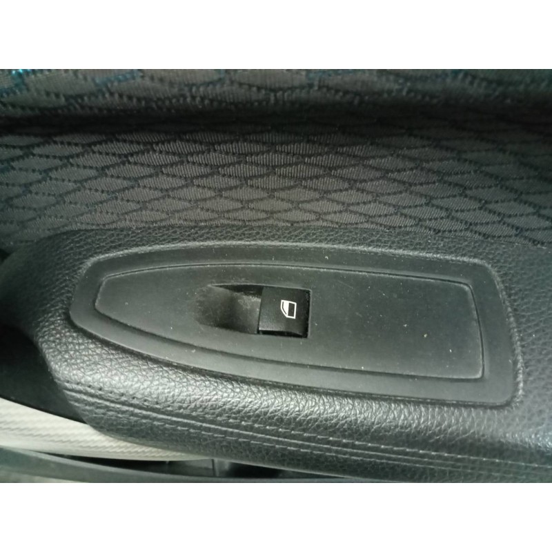 Recambio de mando elevalunas delantero derecho para bmw serie 1 lim. (f20) 116d referencia OEM IAM   