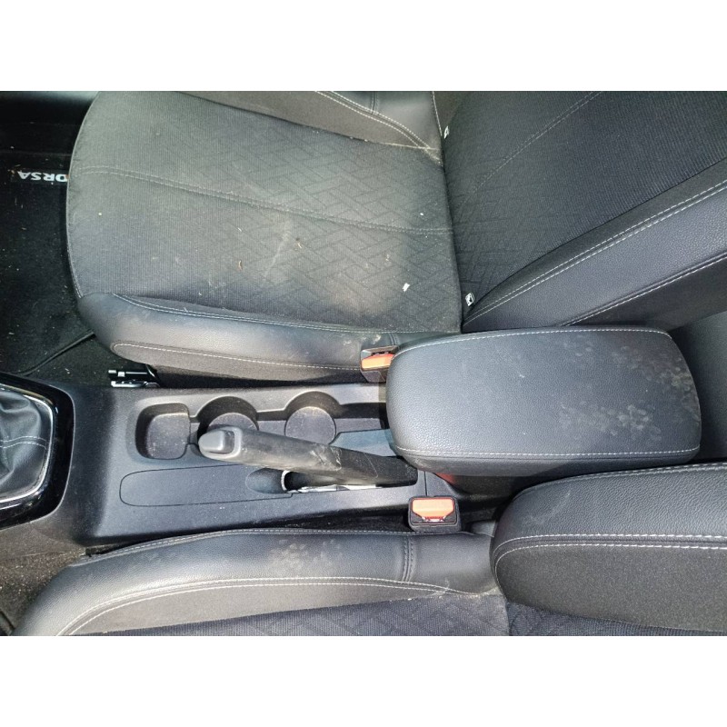 Recambio de consola central para opel corsa f cosmos referencia OEM IAM   