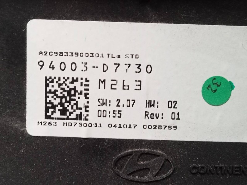 Recambio de cuadro instrumentos para hyundai tucson essence 2wd referencia OEM IAM 94003D7730  