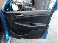 Recambio de guarnecido puerta delantera derecha para hyundai tucson essence 2wd referencia OEM IAM   