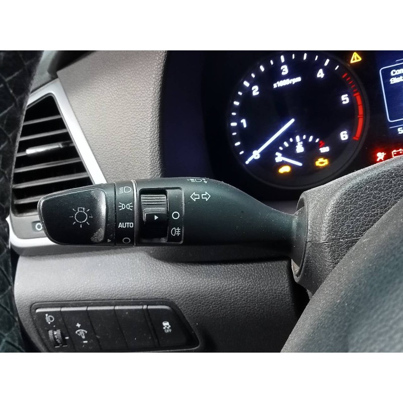 Recambio de mando intermitentes para hyundai tucson essence 2wd referencia OEM IAM   