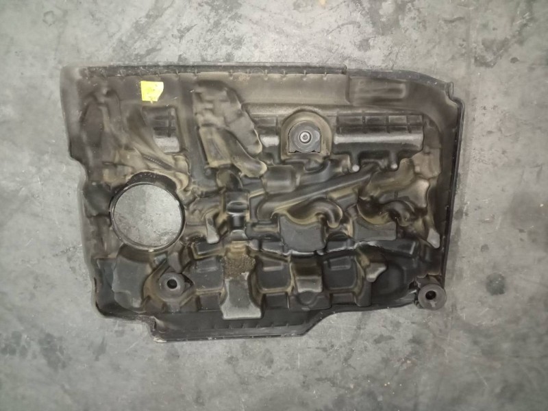 Recambio de tapa motor para hyundai tucson essence 2wd referencia OEM IAM   