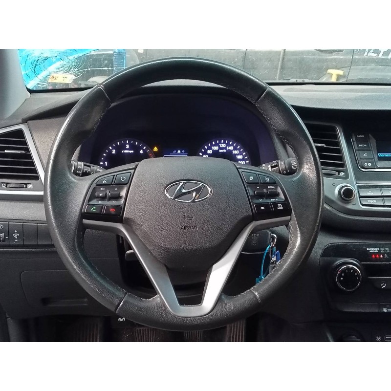 Recambio de volante para hyundai tucson essence 2wd referencia OEM IAM   