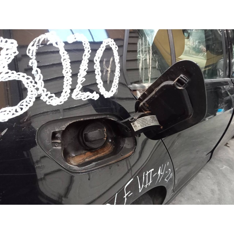 Recambio de tapa exterior combustible para volkswagen golf vii lim. (bq1) sport referencia OEM IAM   