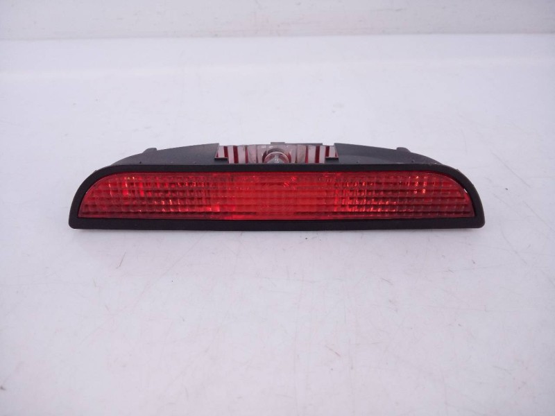 Recambio de luz central de freno para dacia sandero stepway referencia OEM IAM 265907079R  E1-A1-39-1