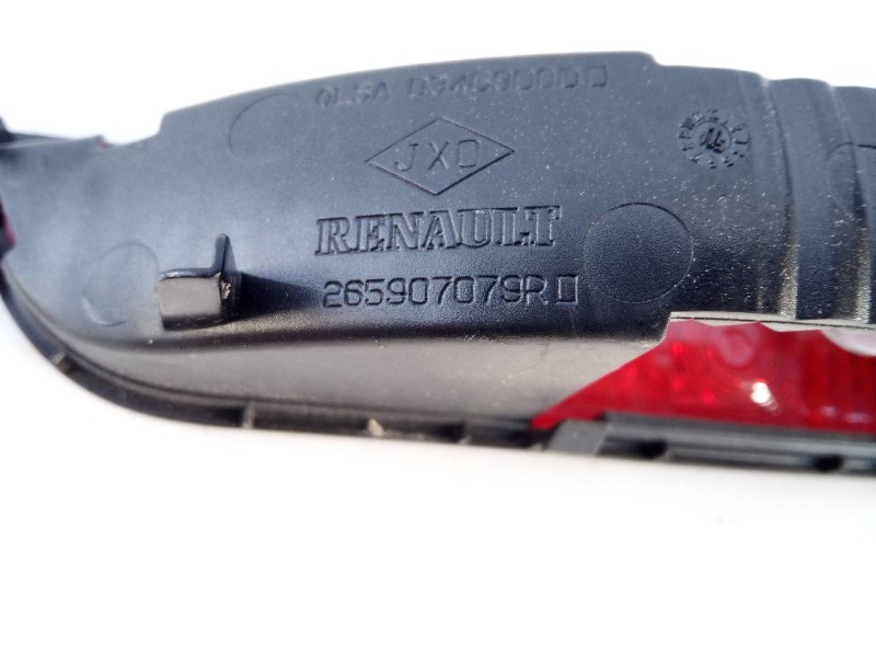 Recambio de luz central de freno para dacia sandero stepway referencia OEM IAM 265907079R  E1-A1-39-1