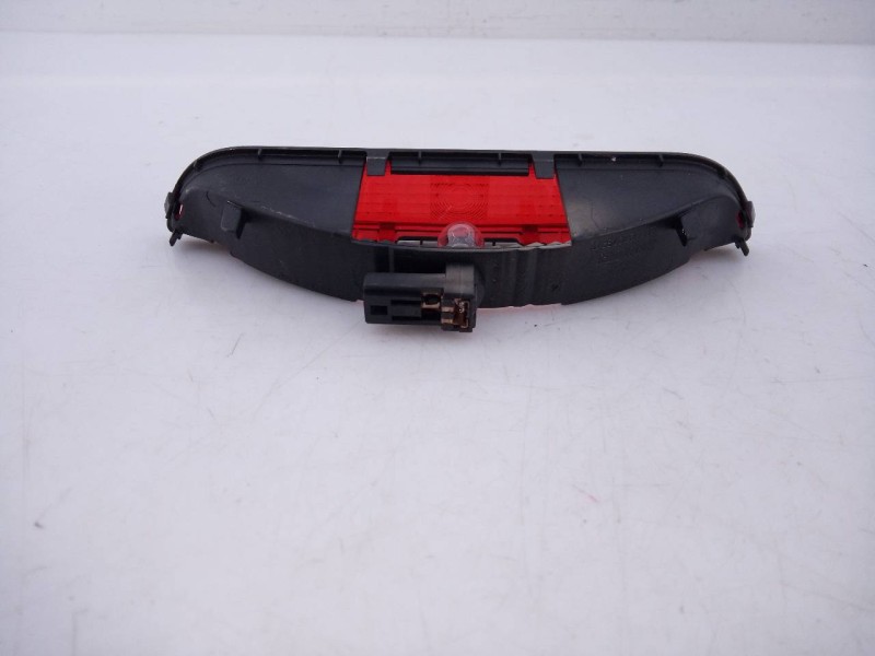 Recambio de luz central de freno para dacia sandero stepway referencia OEM IAM 265907079R  E1-A1-39-1