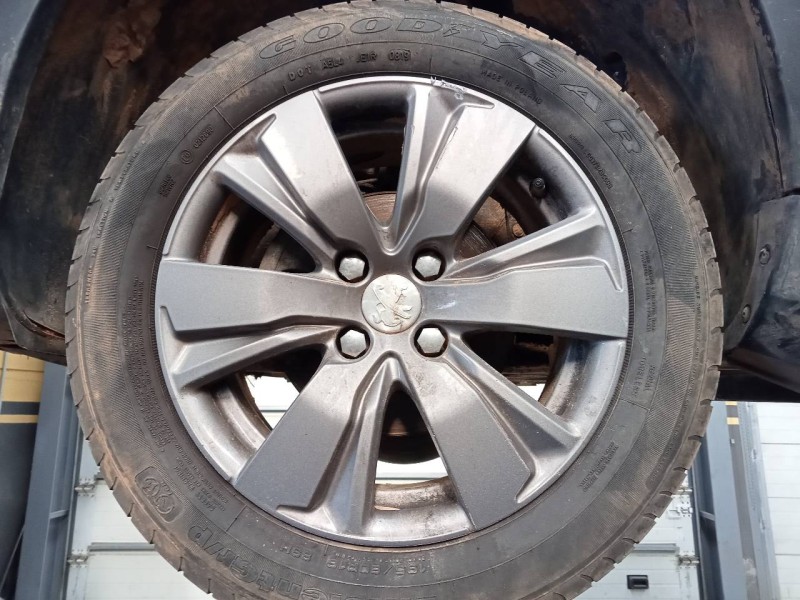 Recambio de llanta para peugeot 2008 (--.2013) access referencia OEM IAM 195/60/16  