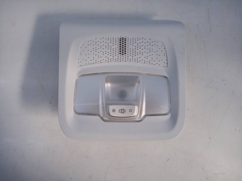 Recambio de luz interior para peugeot 208 active referencia OEM IAM   E3-B2-39-1