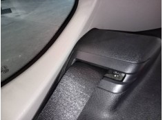 CINTURON SEGURIDAD TRASERO DERECHO 