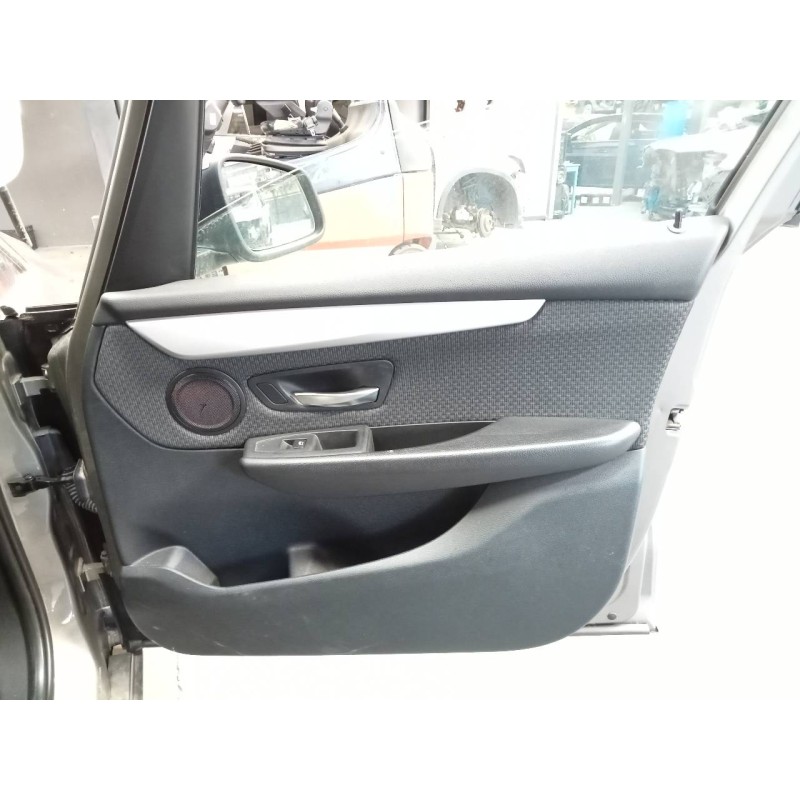 Recambio de guarnecido puerta delantera derecha para bmw serie 2 active tourer (f45) active referencia OEM IAM   