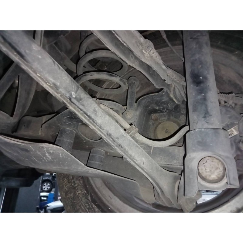 Recambio de mangueta trasera derecha para bmw serie 2 active tourer (f45) active referencia OEM IAM   