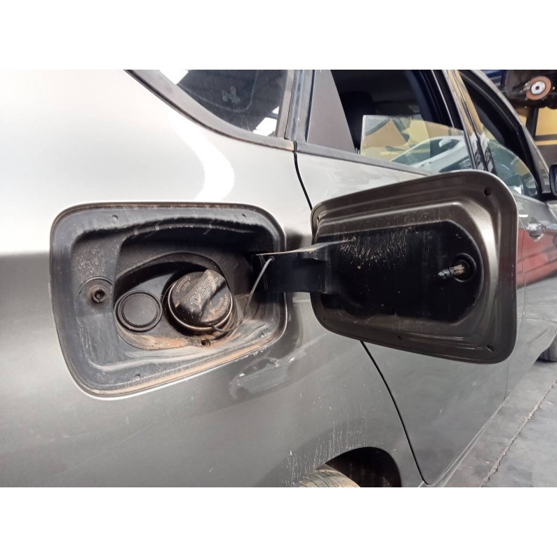 Recambio de tapa exterior combustible para bmw serie 2 active tourer (f45) active referencia OEM IAM   