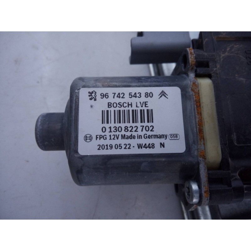 Recambio de elevalunas delantero derecho para peugeot 208 active referencia OEM IAM 9674254380  E1-A4-36-2