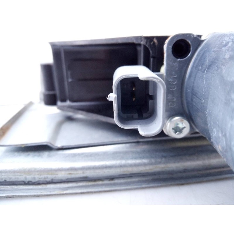 Recambio de elevalunas delantero derecho para peugeot 208 active referencia OEM IAM 9674254380  E1-A4-36-2