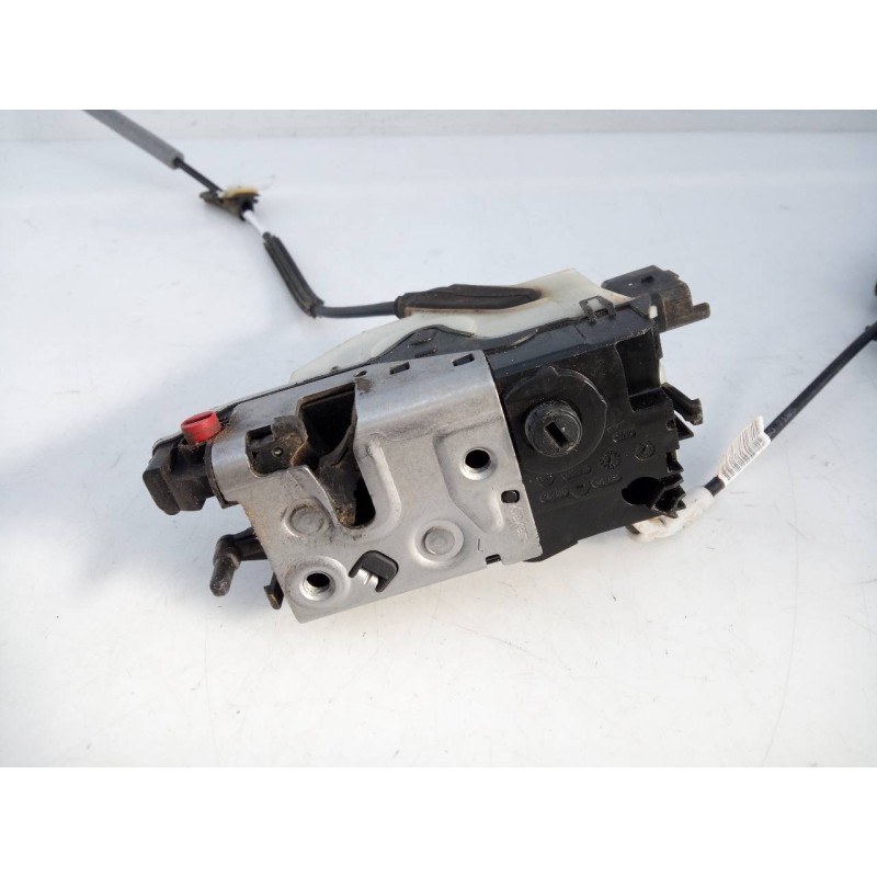 Recambio de cerradura puerta trasera izquierda para peugeot 208 active referencia OEM IAM 9812501280  E1-A4-36-1