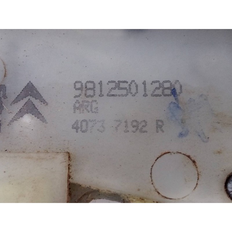 Recambio de cerradura puerta trasera izquierda para peugeot 208 active referencia OEM IAM 9812501280  E1-A4-36-1