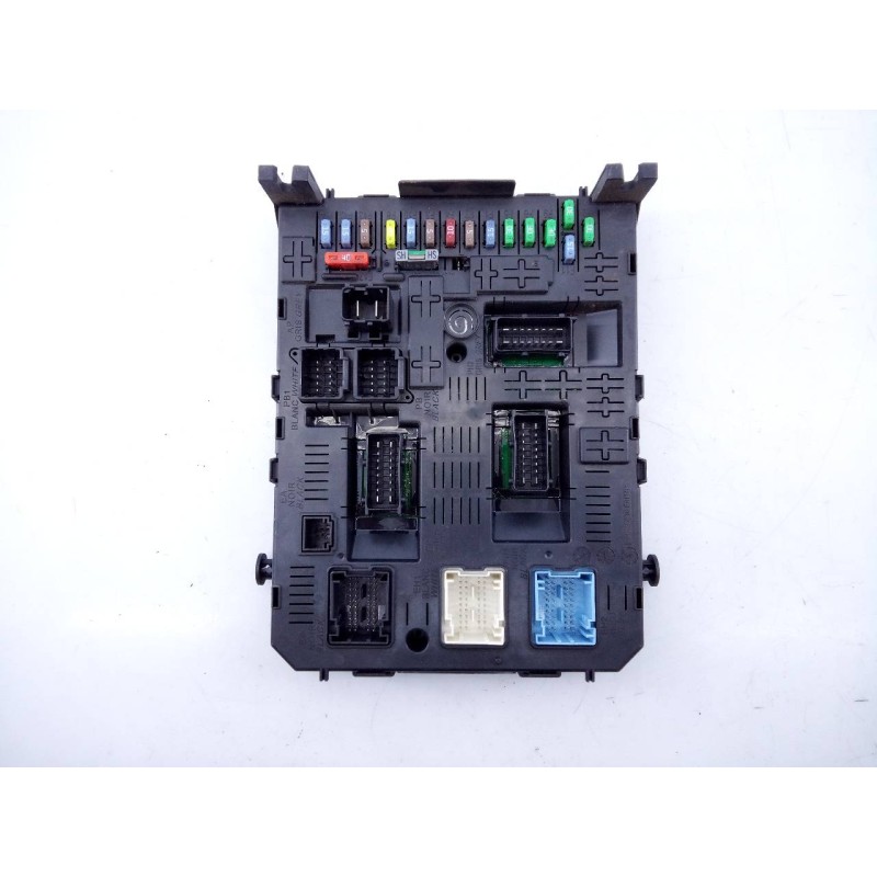 Recambio de caja reles / fusibles para citroen berlingo cuadro confort referencia OEM IAM   E3-B2-29-3