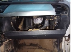 Recambio de guantera para skoda fabia active referencia OEM IAM    2