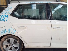 PUERTA TRASERA DERECHA 