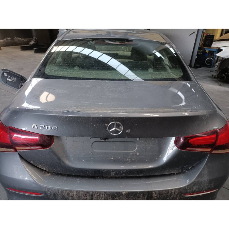 Recambio de porton trasero para mercedes clase a (bm 177) sedan a 200 referencia OEM IAM   