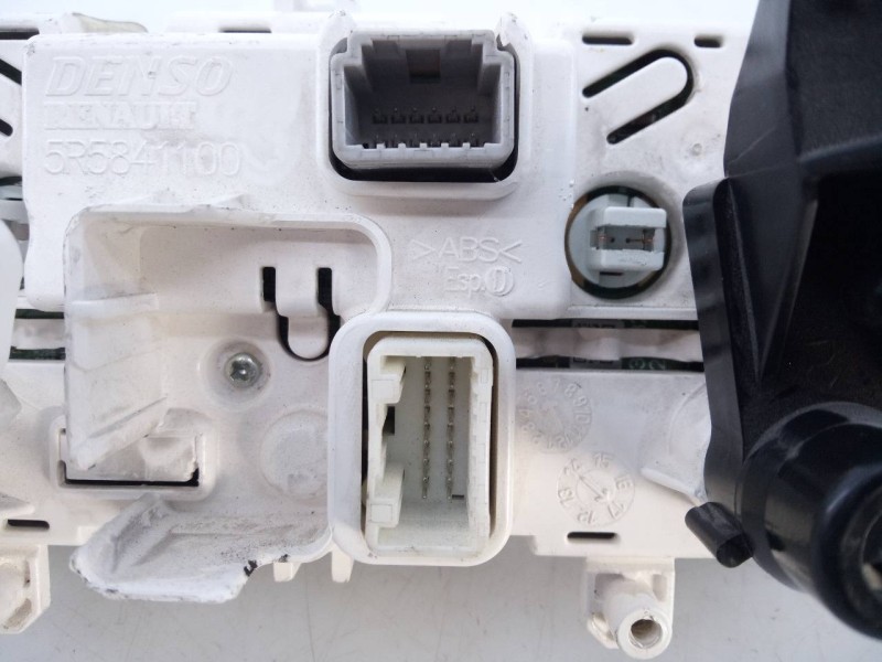 Recambio de mando climatizador para renault clio iv limited referencia OEM IAM 272704701R  