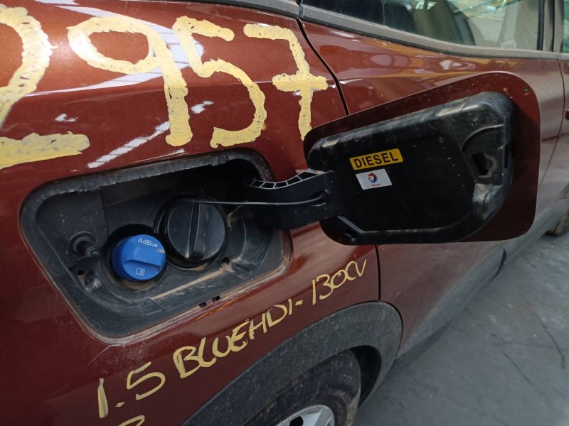 Recambio de tapa exterior combustible para peugeot 3008 gt line referencia OEM IAM   