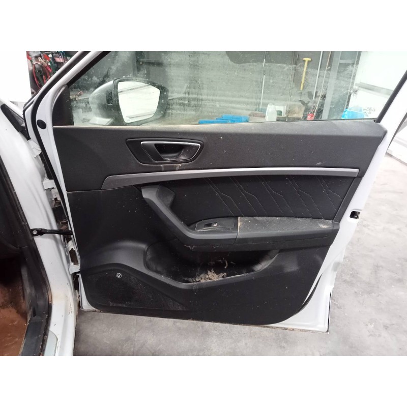 Recambio de guarnecido puerta delantera derecha para seat ateca (kh7) xcellence referencia OEM IAM   