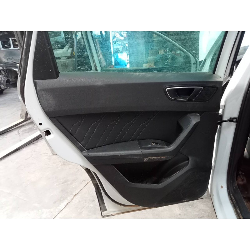 Recambio de guarnecido puerta trasera izquierda para seat ateca (kh7) xcellence referencia OEM IAM   