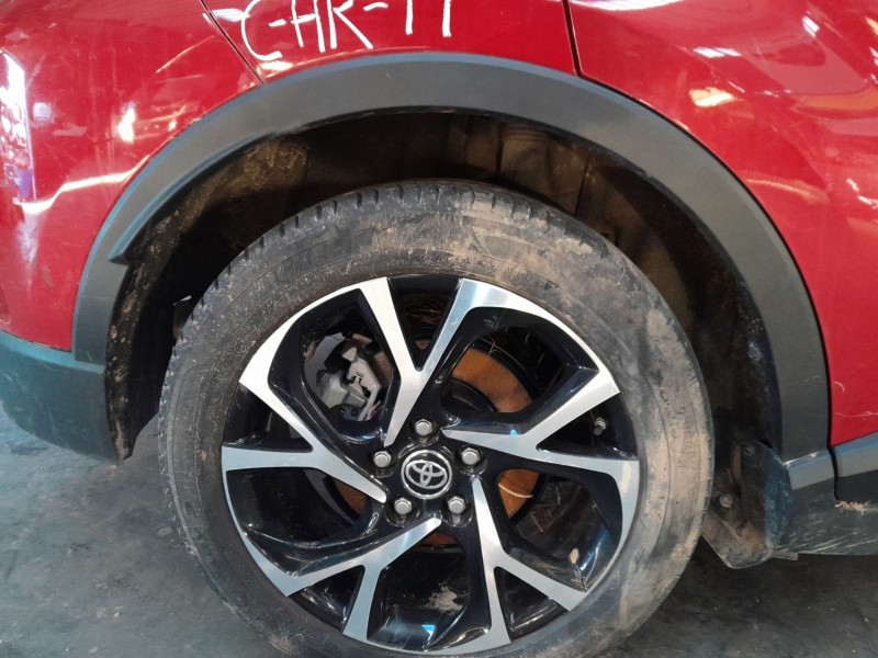 Recambio de aletin trasero derecho para toyota c-hr hybrid dynamic referencia OEM IAM   