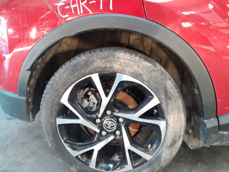 Recambio de aletin trasero derecho para toyota c-hr hybrid dynamic referencia OEM IAM   