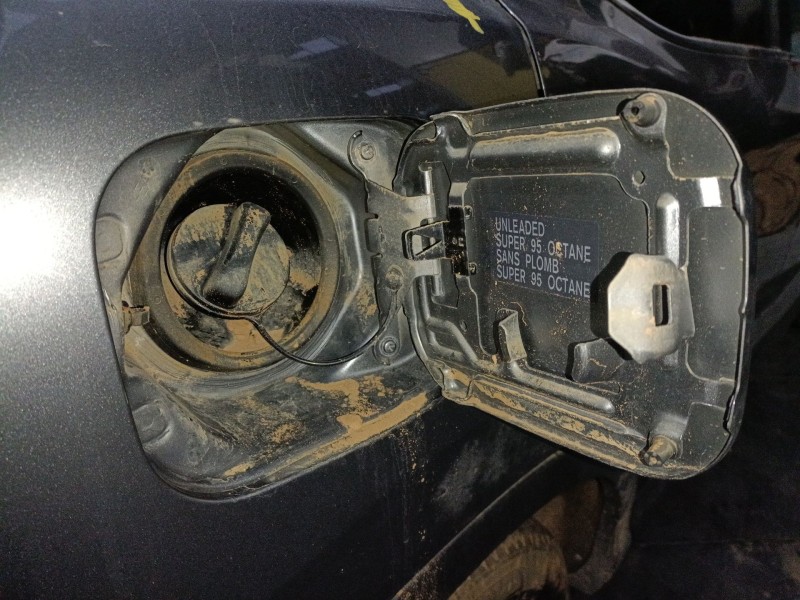 Recambio de tapa exterior combustible para nissan qashqai (j11) 1.2 16v cat referencia OEM IAM   