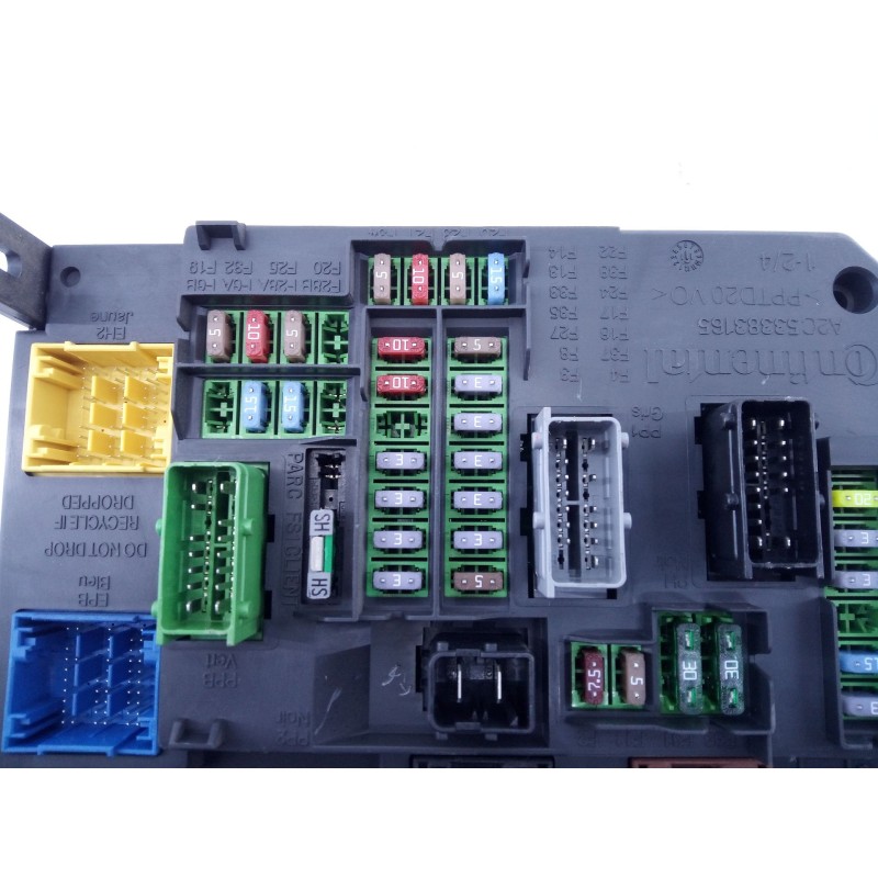 Recambio de caja reles / fusibles para citroen c4 lim. seduction referencia OEM IAM 966554748000 S180121003H 
