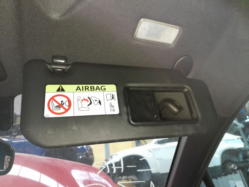 Recambio de parasol derecho para toyota c-hr hybrid dynamic referencia OEM IAM   